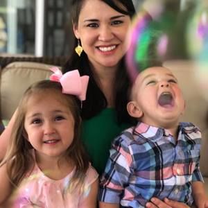 Meet your Posher, Danielle